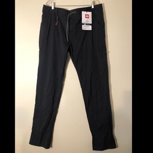 Brand new! 686 athletic ‘everywhere’ pant